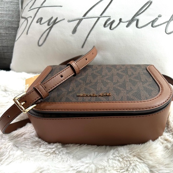 NWT authentic Michael Kors Lucie saddle Leather Bag - Picture 5 of 11